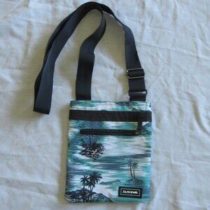 DAKINE Jive Crossbody Bag Purse Hawaiian Tropical Palm Tree Adjustable Strap